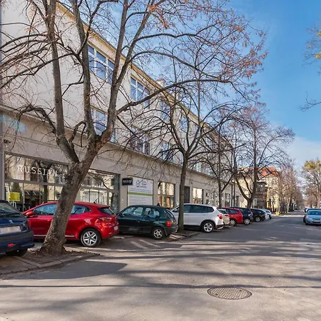 Glamour Przestronny Obok Monte Cassino By Grand דירה *